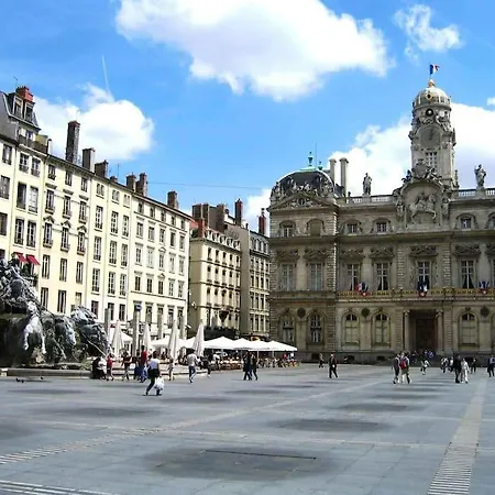 Loft élégant Climatisé, Centre-ville Terreaux Appartamento